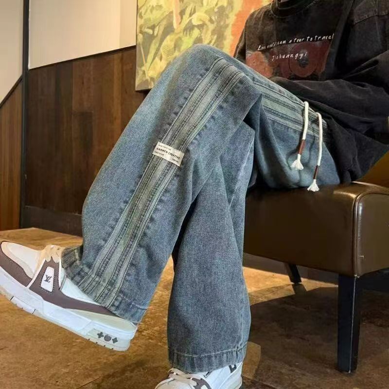 Elastic waist baggy jeans