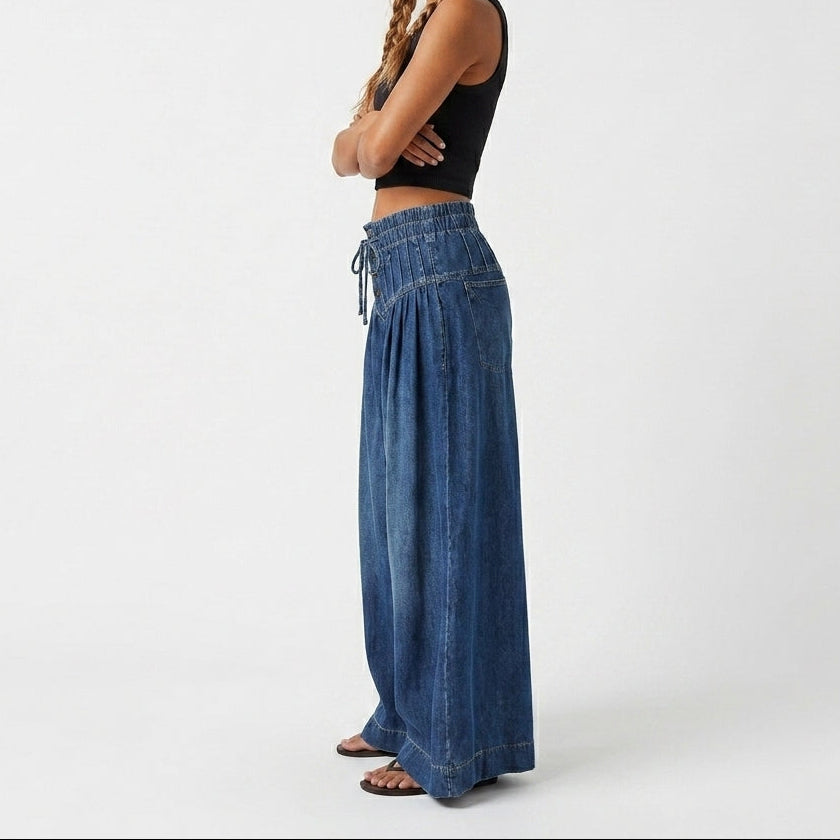 Women's Pleated Mid-Waist Wide-Leg Jeans