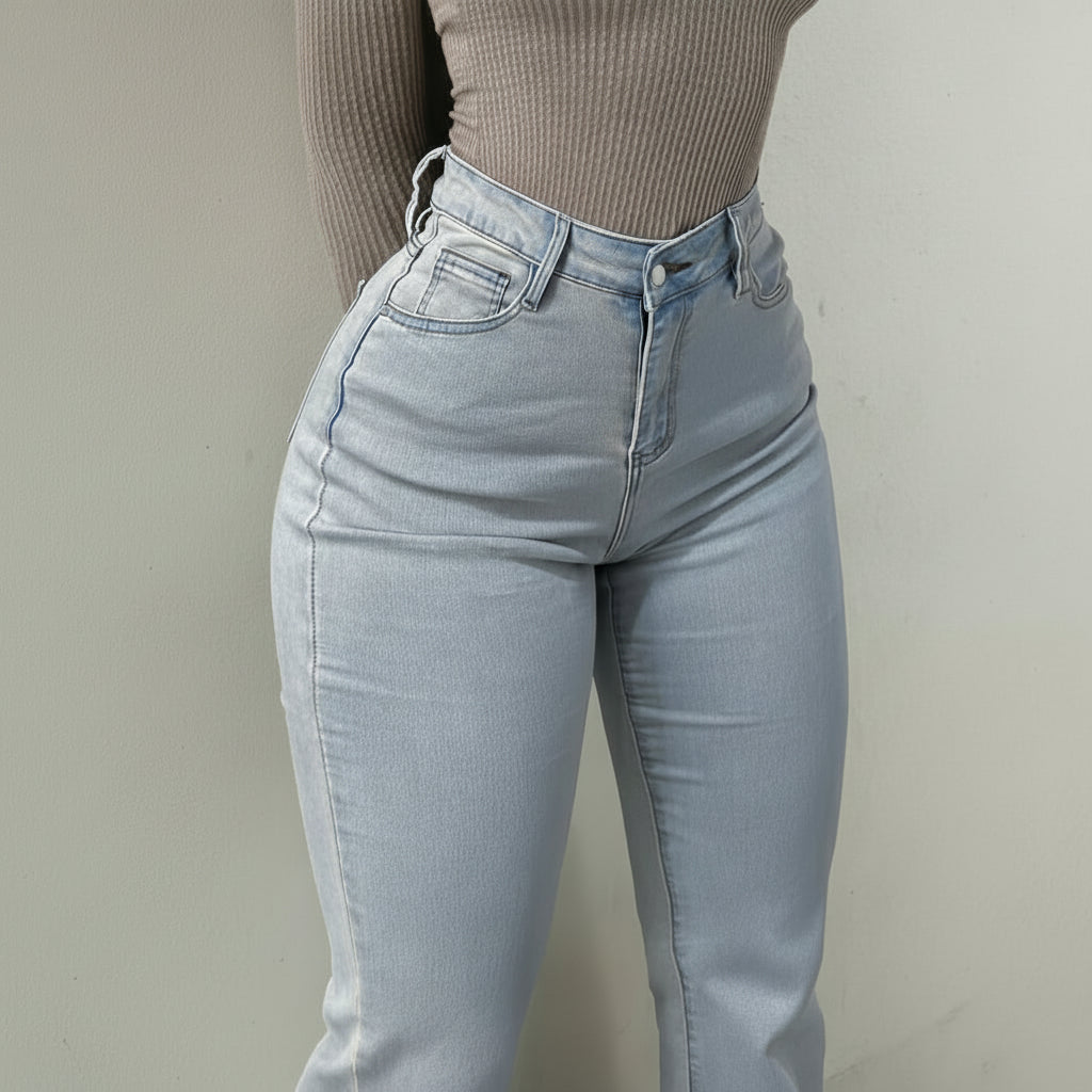 Women's Flared Jeans